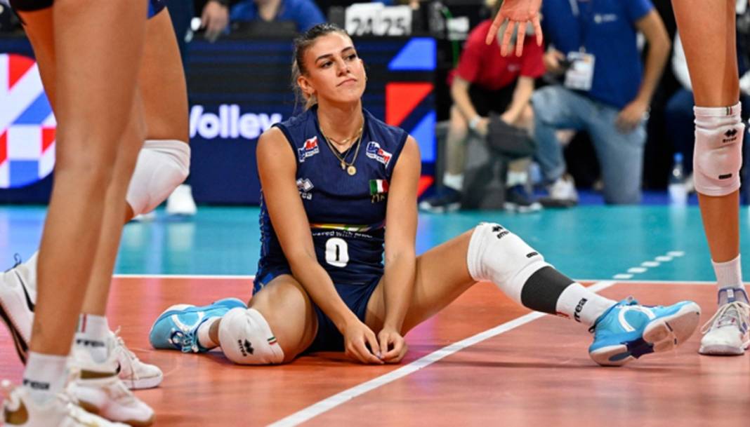 Fenerbahçe ünlü oyuncu ile anlaştı: 3 yıllık imzayı attı 6